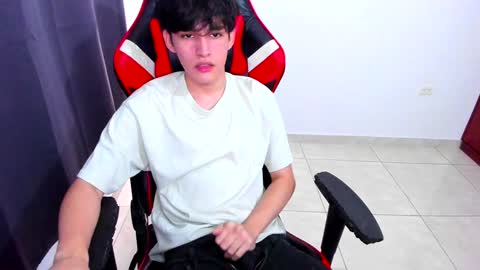 eren_tatakae online show from January 19, 3:42 pm