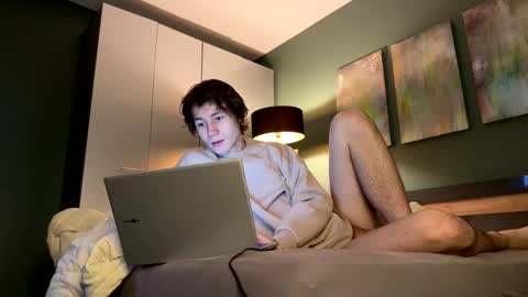 Snapshot of eric_carrotman chatting on October 25, 1:57 pm Eric Carrotman online show from October 25, 1:57 pm