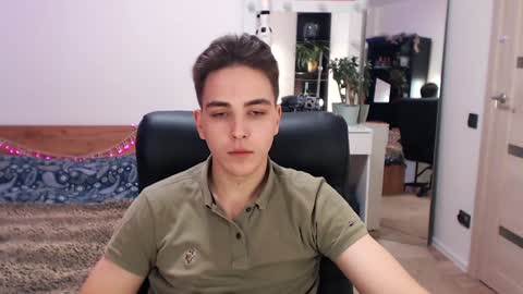 Eric online show from February 1, 8:37 pm