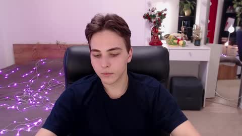 Eric online show from December 28, 9:52 am
