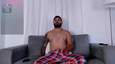 Snapshot of eric_evans1 chatting on September 9, 12:54 am Eric Evans online show from September 9, 12:54 am