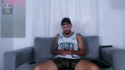 Snapshot of eric_evans1 chatting on September 17, 6:53 pm Eric Evans online show from September 17, 6:53 pm