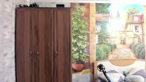 Eric online show from December 21, 3:58 am