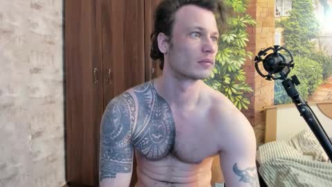 Eric online show from November 23, 3:28 am