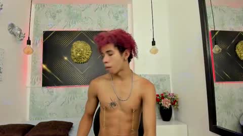 Snapshot of erick_zhimerman chatting on December 5, 3:26 am   online show from December 5, 3:26 am