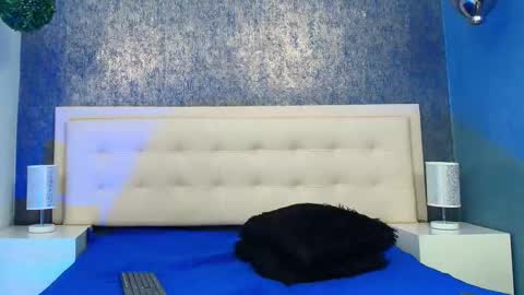 Snapshot of erick_zhimerman chatting on September 24, 2:33 am   online show from September 24, 2:33 am