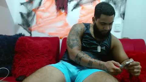 Snapshot of eroticoblack chatting on October 23, 4:38 am Eroticoblack online show from October 23, 4:38 am