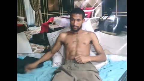 Liam online show from April 17, 11:51 pm