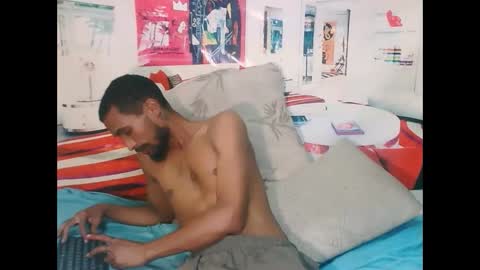 Liam online show from April 15, 7:14 pm