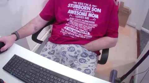 Snapshot of essex_wild chatting on December 7, 9:44 pm Morph online show from December 7, 9:44 pm