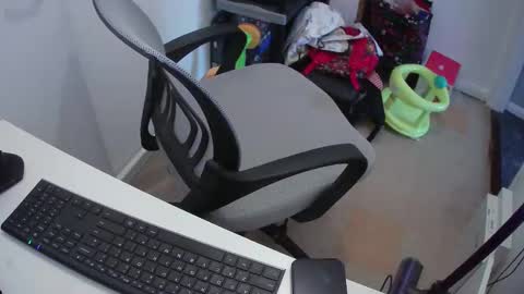 Snapshot of essex_wild chatting on February 11, 12:16 pm Morph online show from February 11, 12:16 pm