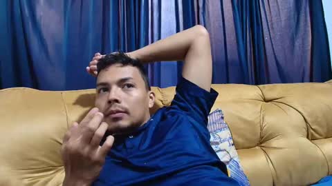 Esteban online show from March 25, 10:36 pm