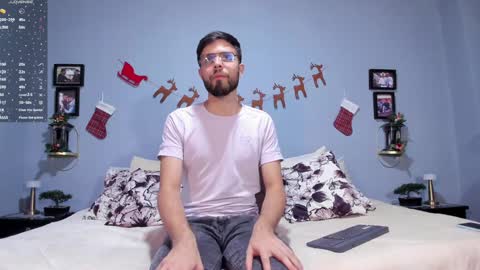 Snapshot of ethan_adam chatting on December 7, 1:58 am ADAM TAYLOR  ETHAN CAMBAL INDEPENDENT MODELS online show from December 7, 1:58 am