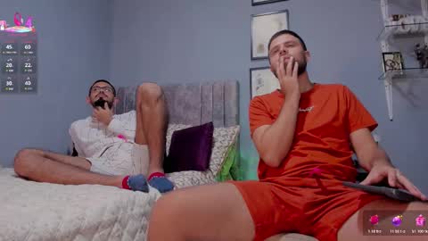 ADAM TAYLOR  ETHAN CAMBAL INDEPENDENT MODELS online show from February 20, 1:02 am