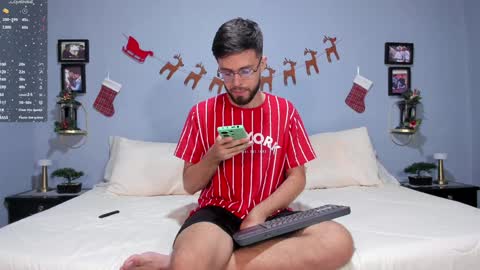 Snapshot of ethan_adam chatting on December 13, 9:09 pm ADAM TAYLOR  ETHAN CAMBAL INDEPENDENT MODELS online show from December 13, 9:09 pm