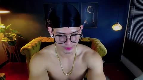 ETHAN RODGERS online show from November 8, 8:34 pm