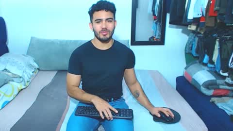 Ethan online show from January 24, 7:07 pm