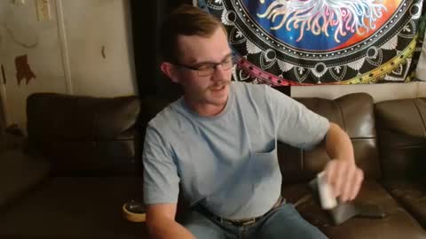Ethan Steele online show from March 9, 2:18 am