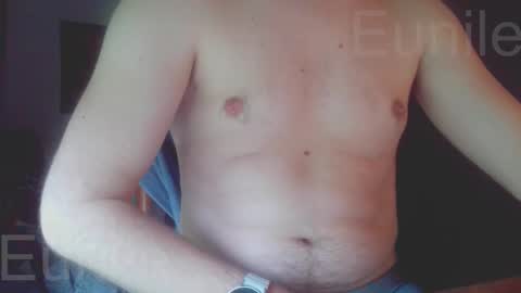 eunile online show from December 22, 1:41 pm