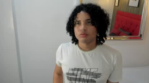 Evann  online show from April 9, 3:48 am