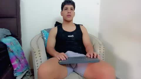 evansfenty online show from June 27, 4:34 pm