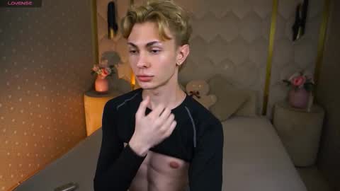 Even online show from November 30, 8:33 pm