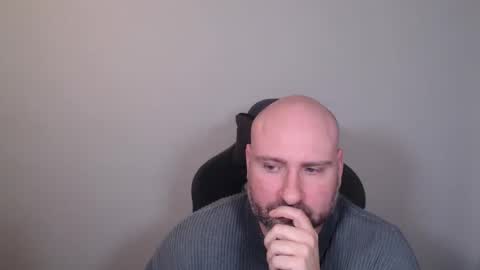 evilkizz online show from March 14, 11:34 pm