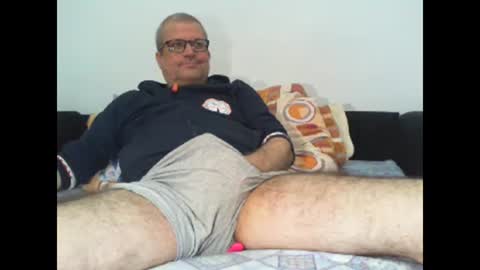 GEORGE online show from February 25, 1:23 pm