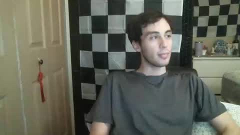 Snapshot of ezra_naamah chatting on February 25, 1:41 am Ezra Naamah online show from February 25, 1:41 am