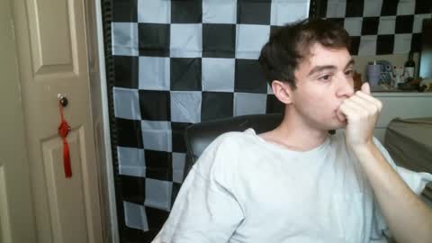 Snapshot of ezra_naamah chatting on January 11, 4:57 pm Ezra Naamah online show from January 11, 4:57 pm