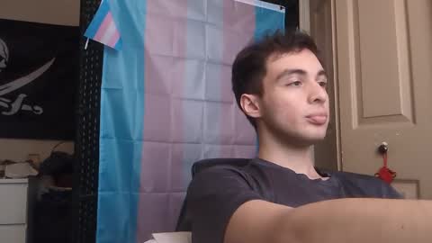 Snapshot of ezra_naamah chatting on December 24, 4:30 pm Ezra Naamah online show from December 24, 4:30 pm