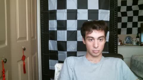 Snapshot of ezra_naamah chatting on February 16, 4:21 pm Ezra Naamah online show from February 16, 4:21 pm