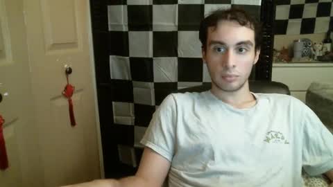 Snapshot of ezra_naamah chatting on February 3, 11:58 pm Ezra Naamah online show from February 3, 11:58 pm