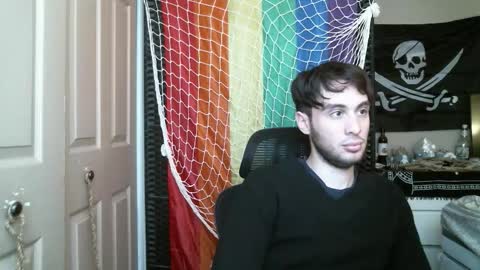 Ezra Naamah online show from February 4, 6:14 pm