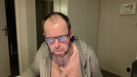 fabiothick online show from February 8, 11:42 pm