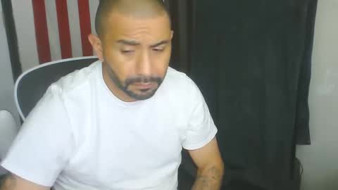 Mark online show from April 21, 12:22 pm