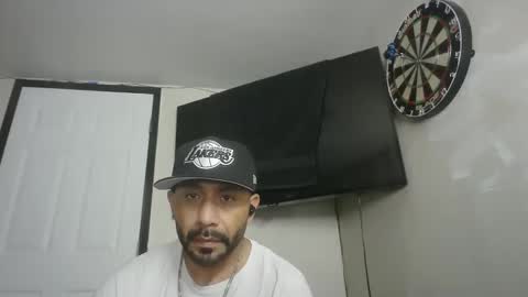 Snapshot of faded805 chatting on October 27, 6:49 am Mark online show from October 27, 6:49 am