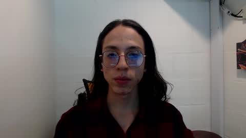 Micke online show from December 4, 6:55 am