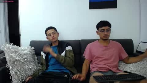 FallGays online show from February 15, 1:43 am