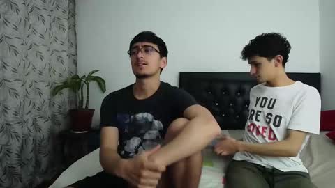 FallGays online show from October 18, 11:42 pm