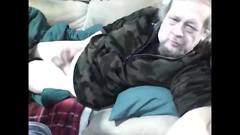 HoneyCumJuice4U online show from December 23, 8:12 am