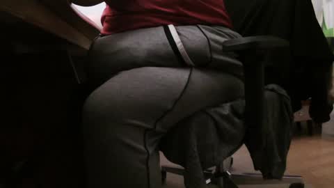 Fat Bernd online show from January 4, 4:43 pm