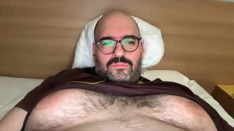 Snapshot of fatandfurry chatting on October 9, 10:58 pm Mammouth online show from October 9, 10:58 pm