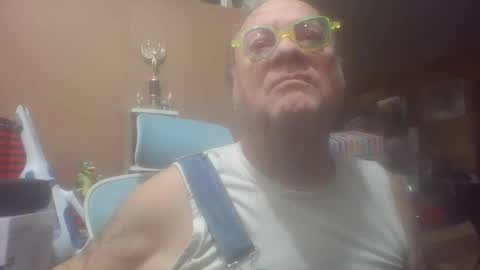 Fred. online show from November 23, 9:48 pm