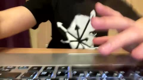 Faust online show from January 6, 7:07 pm