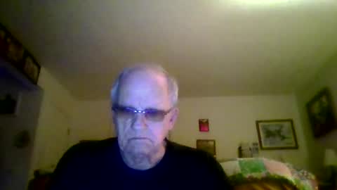 fedoratheexplorer70 online show from June 16, 2:03 am