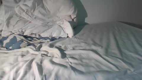 feet__sucker online show from March 3, 3:36 am