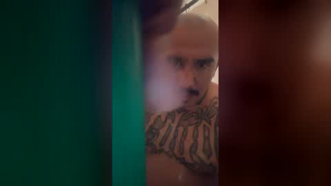 felixrlarios25 online show from March 31, 10:33 pm