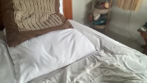 Snapshot of filtah chatting on January 21, 8:22 am GeminiLovers online show from January 21, 8:22 am