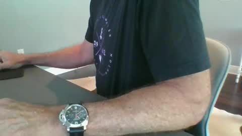 USAUSA online show from April 13, 2:40 pm